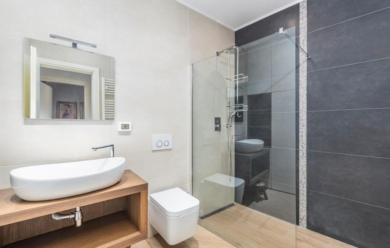 Apartments Tizi Ровінь Екстер'єр фото