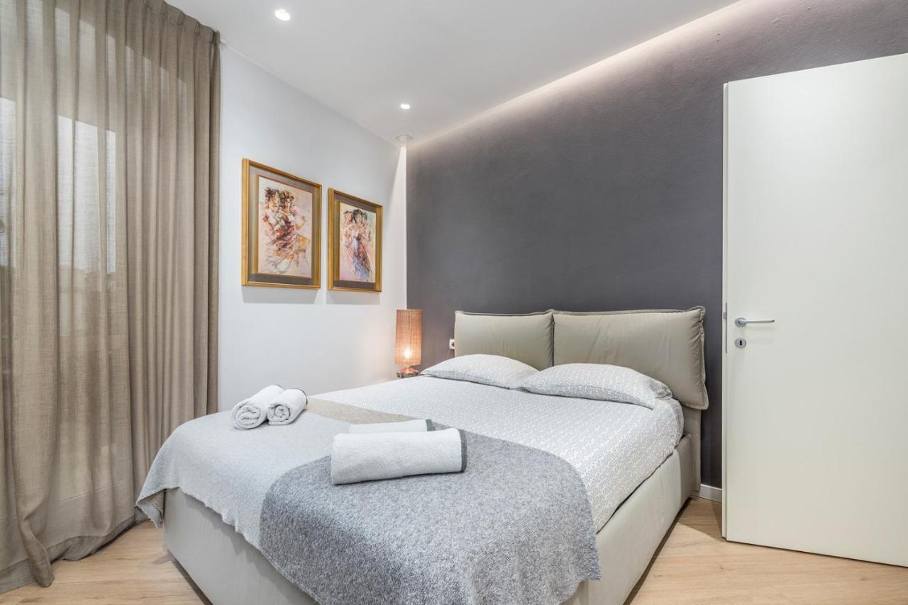 Apartments Tizi Ровінь Екстер'єр фото