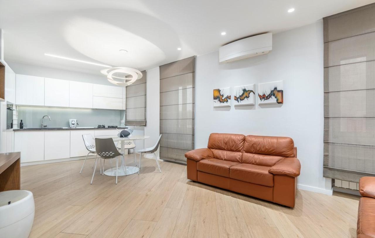 Apartments Tizi Ровінь Екстер'єр фото